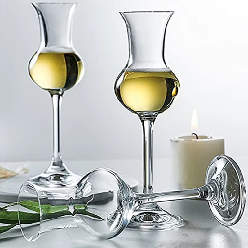 Bicchiere da vino in cristallo - Wine Beer Rum recensione e prezzo