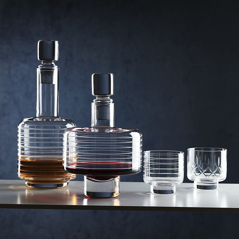 Set Moderno Minimalista per Li - Decanter Aerator Set recensione e prezzo